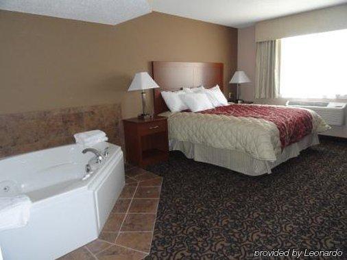 Canby Inn And Suites Стая снимка