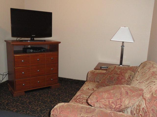 Canby Inn And Suites Екстериор снимка
